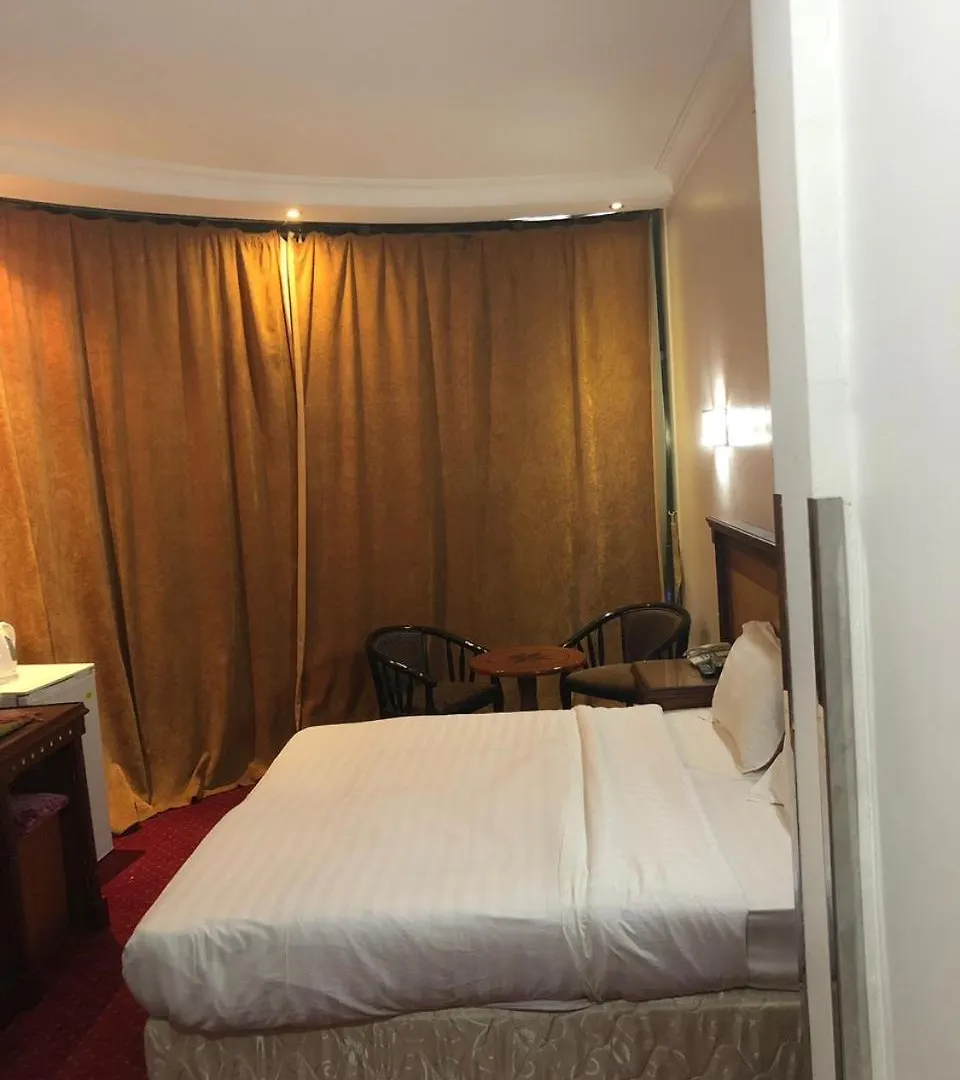 Abeer Al Azizia Hotel Mecca 3*,